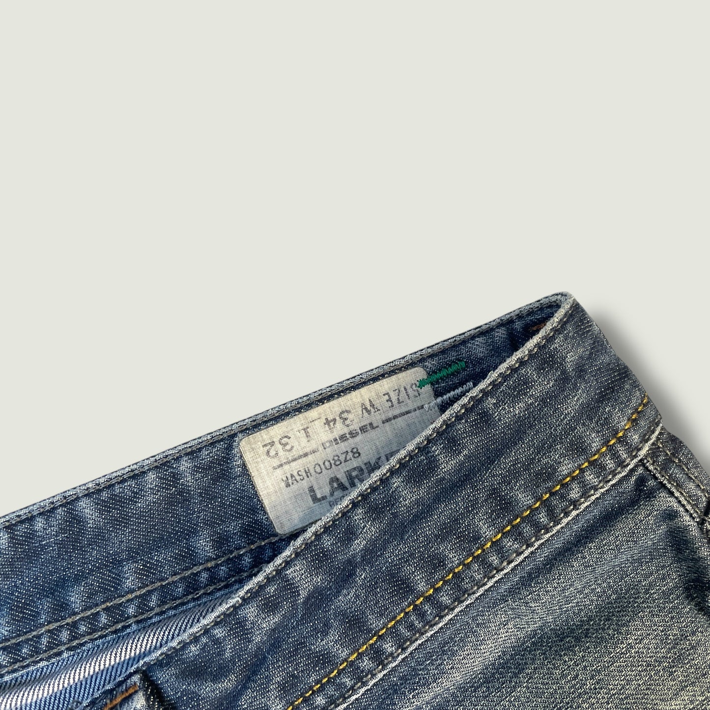Diesel Vintage Jeans (M)