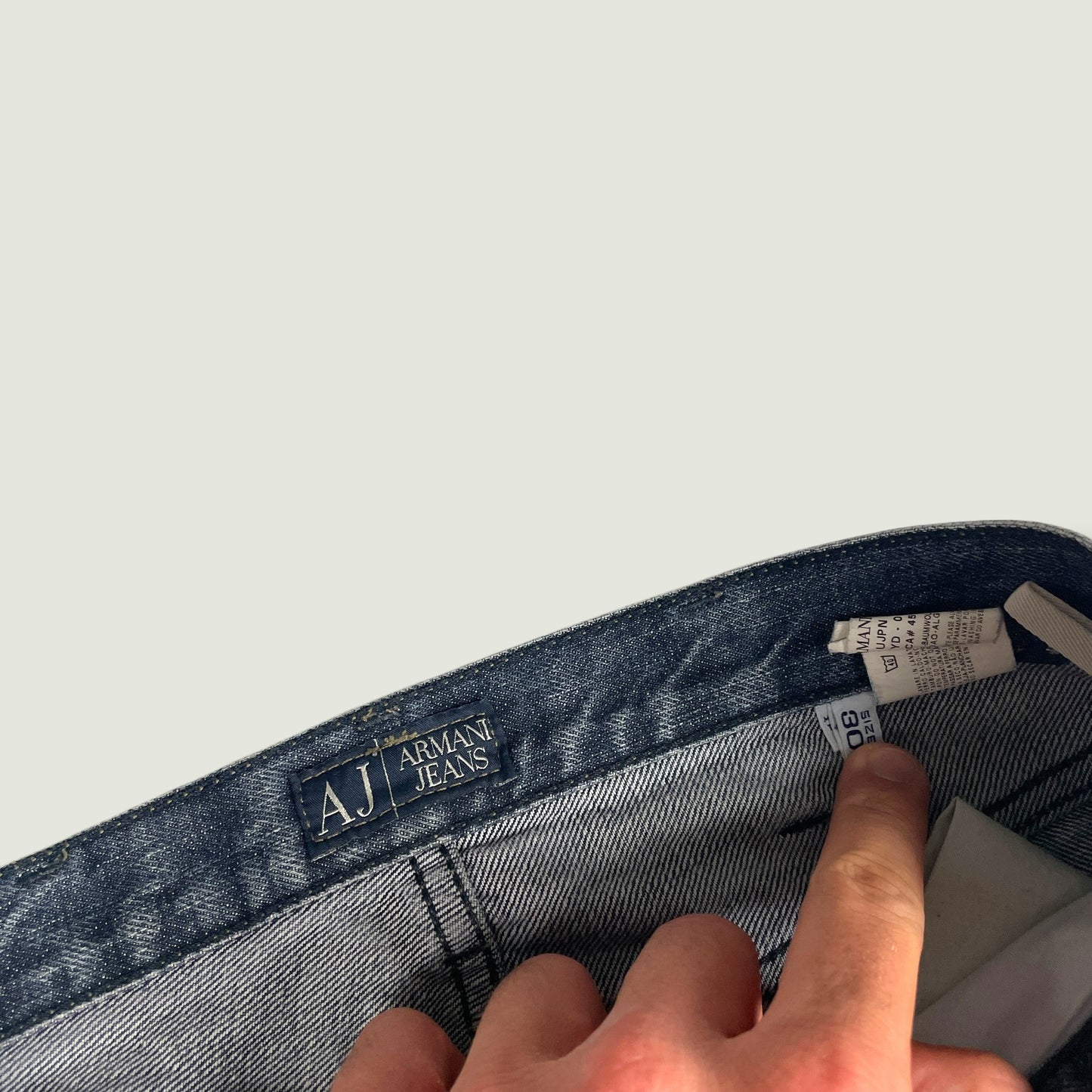 Armani Vintage Jeans (Xs)