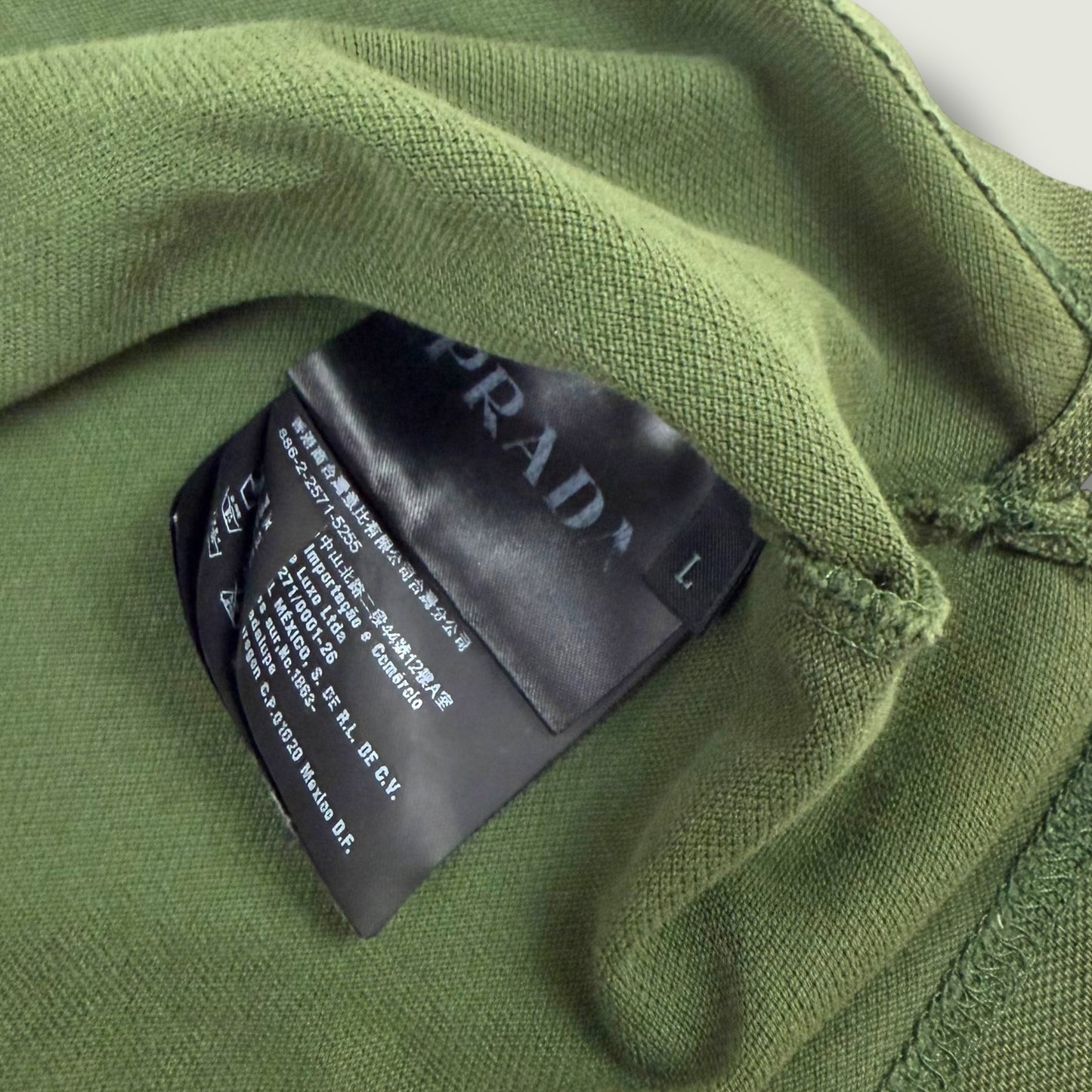 Prada Polo (L)