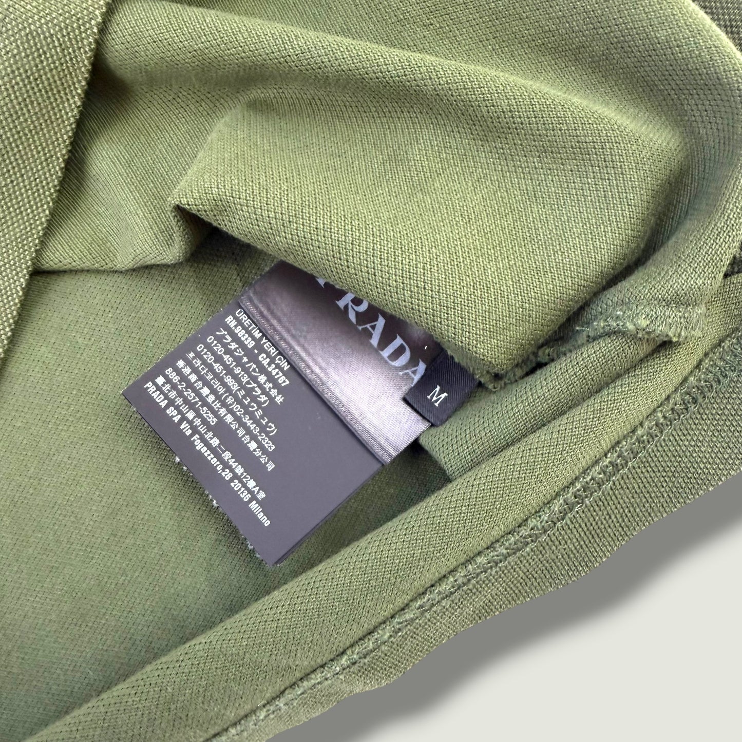 Prada Polo (L)