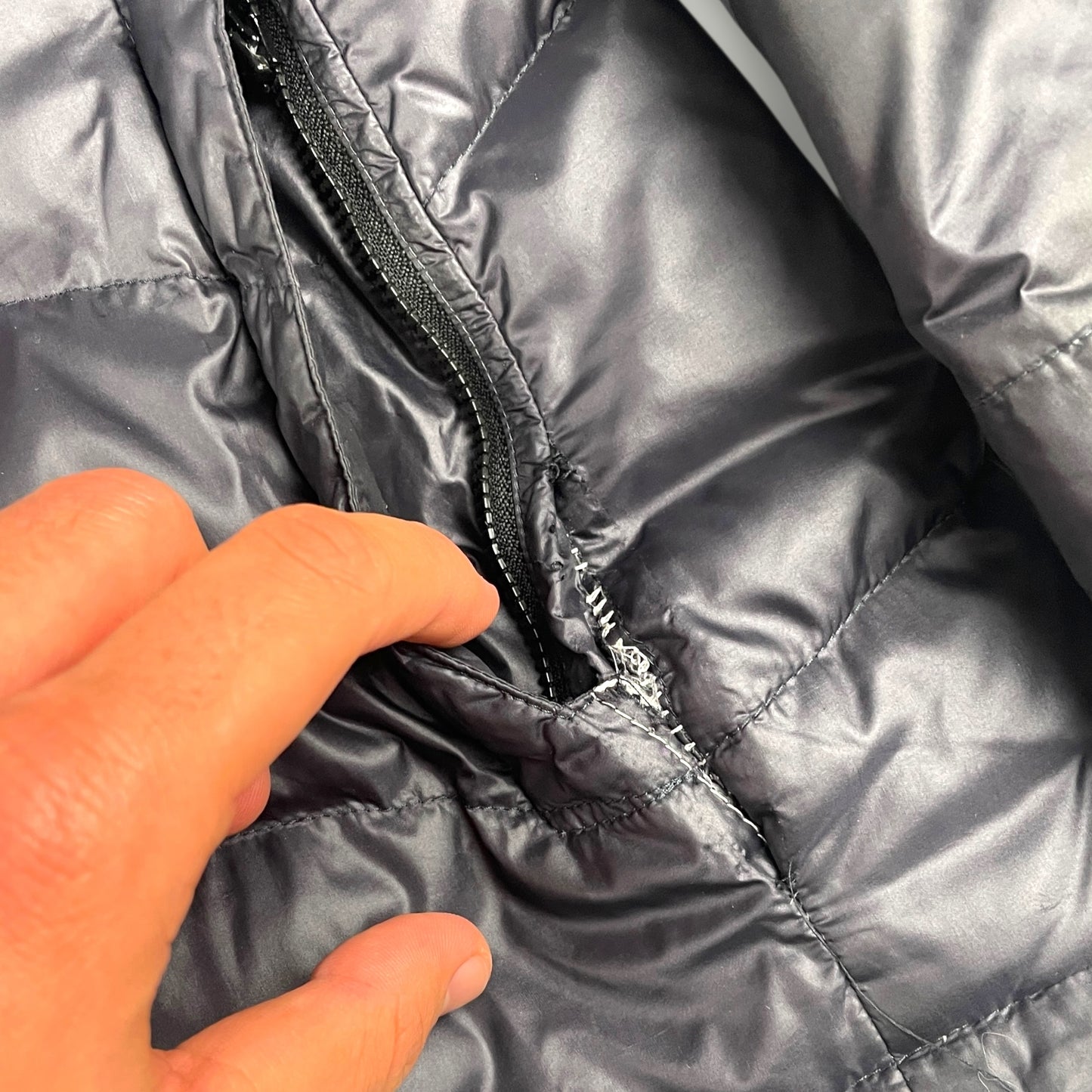 Blauer Vintage Daunenjacke (M)