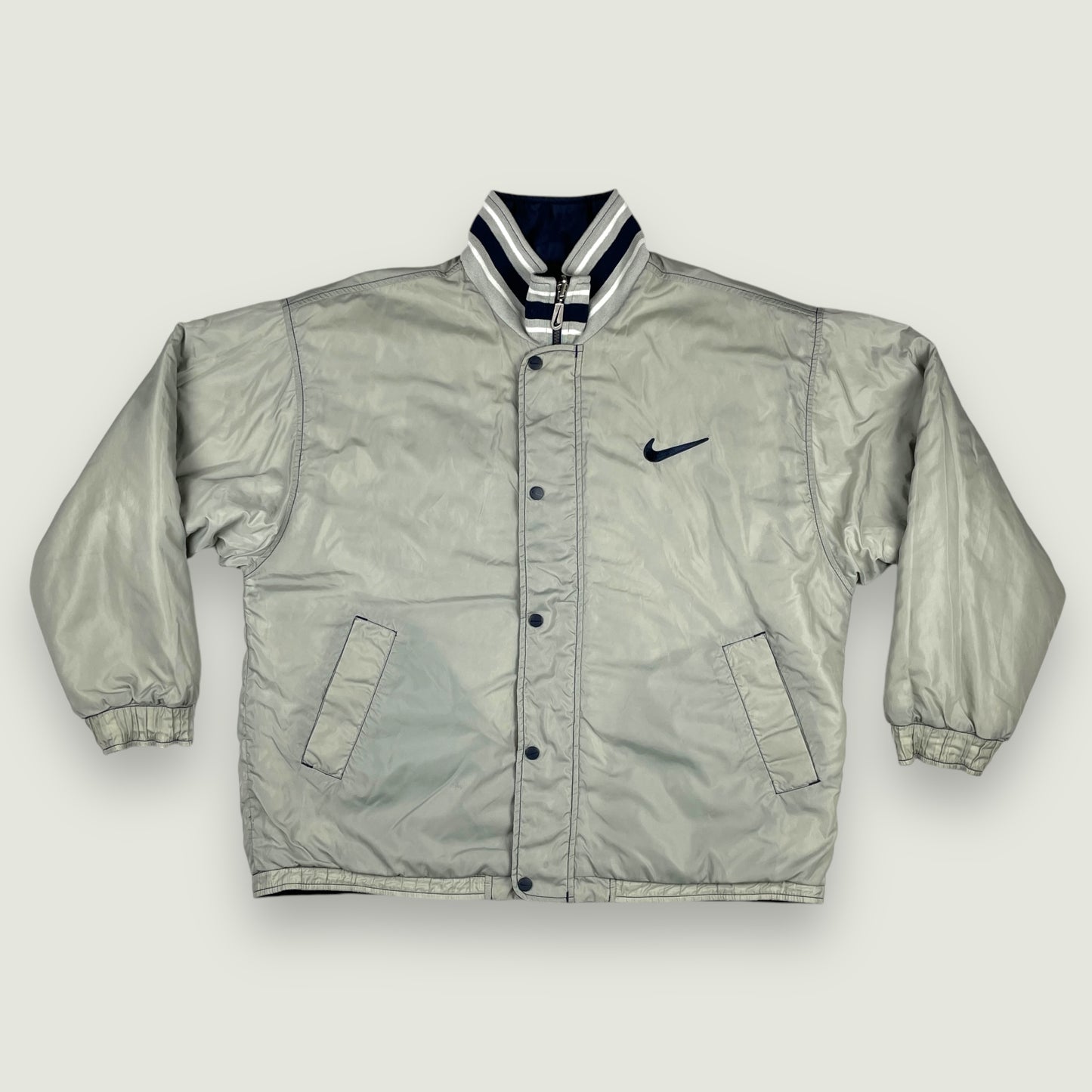 Nike Vintage Reversible Daunenjacke (M)