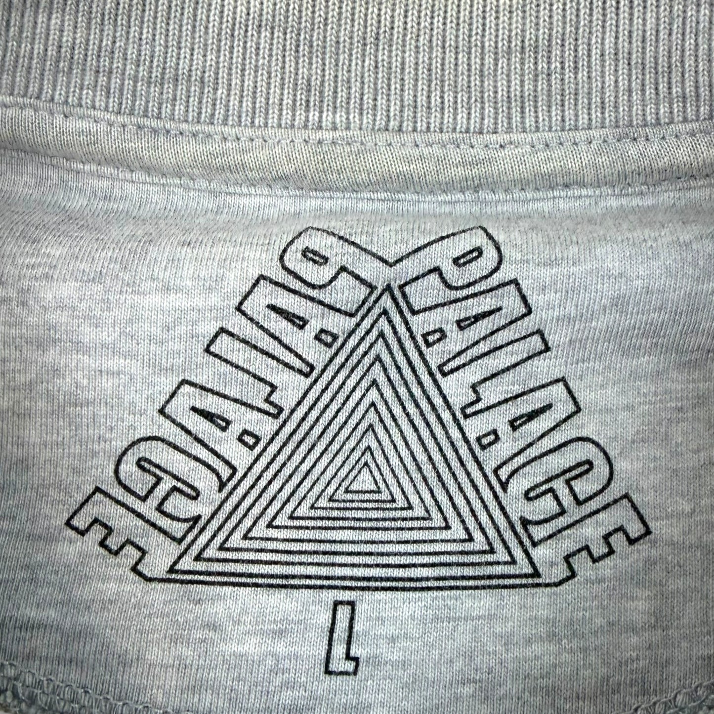 Palace Sweater (L)