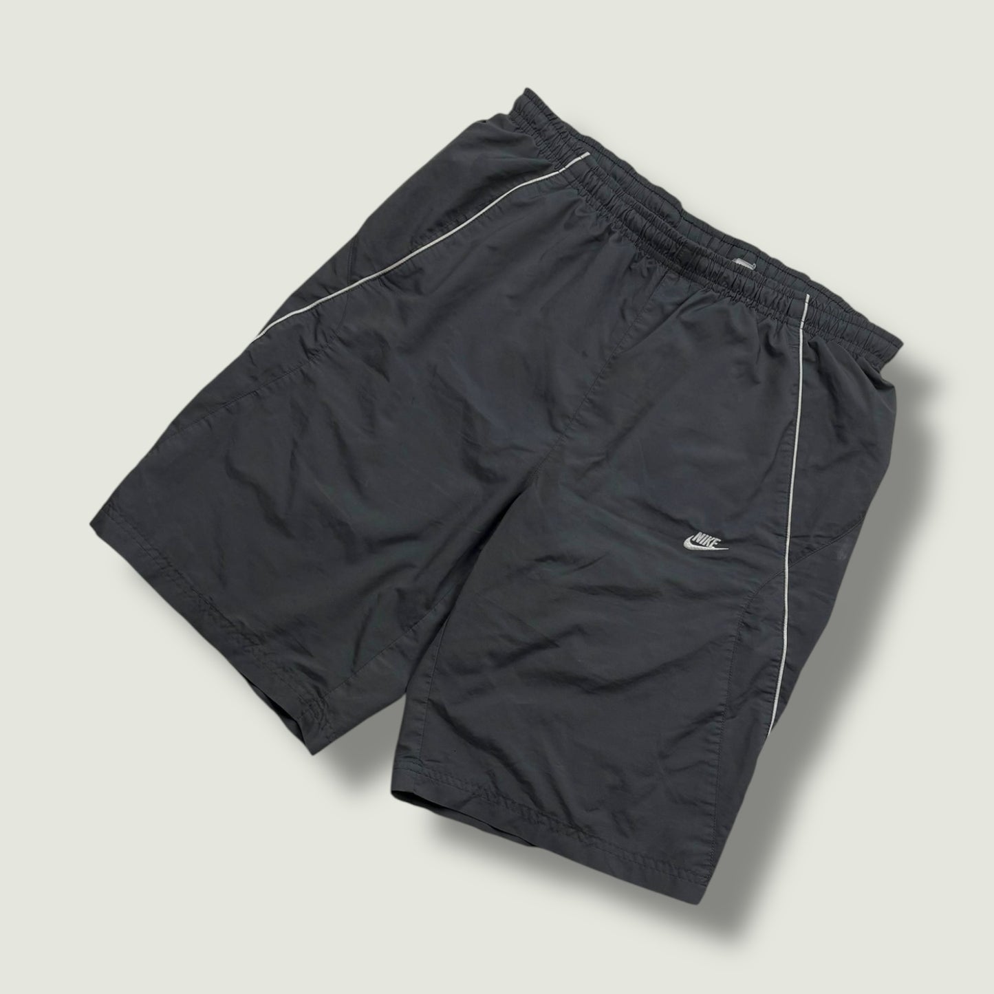 Nike Vintage Shorts (S)