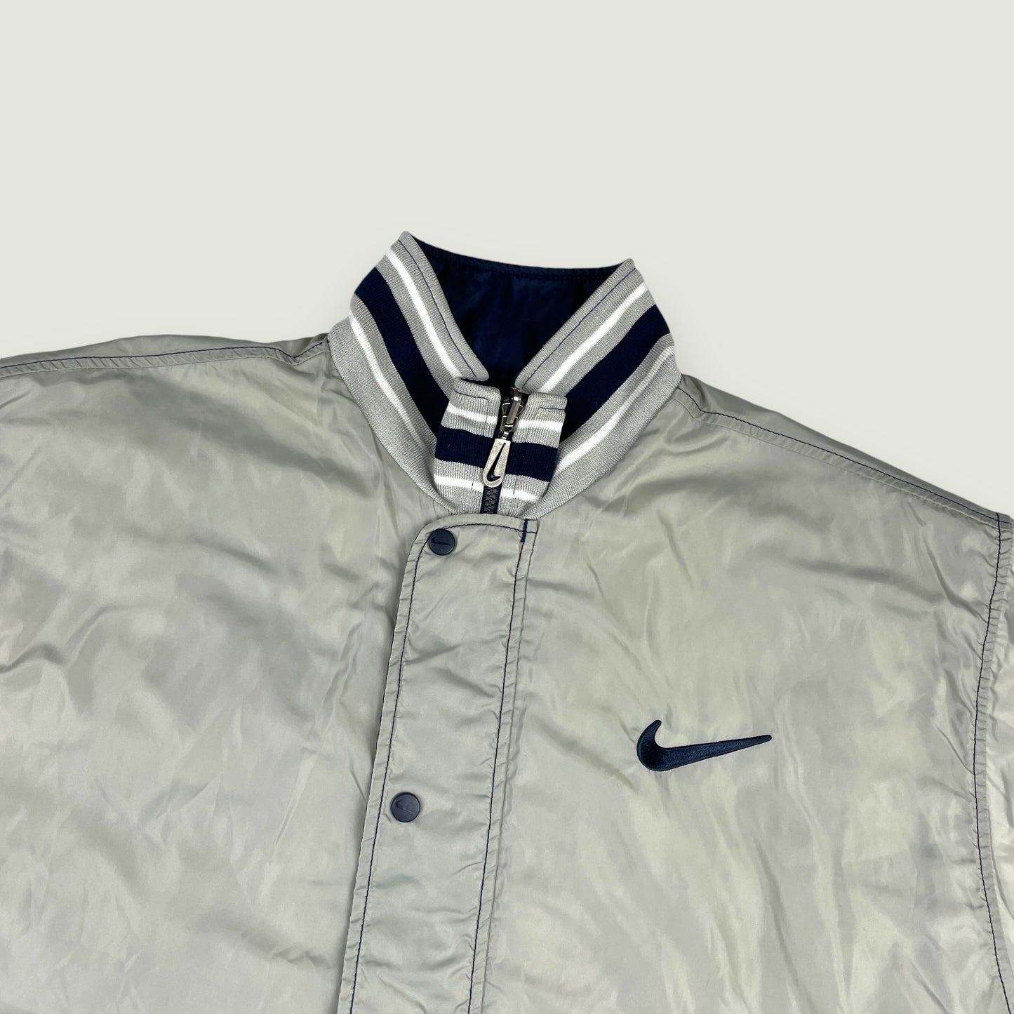 Nike Vintage Reversible Daunenjacke (M)