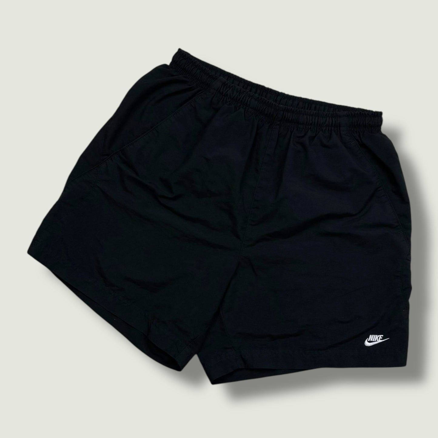 Nike Vintage Shorts (M)
