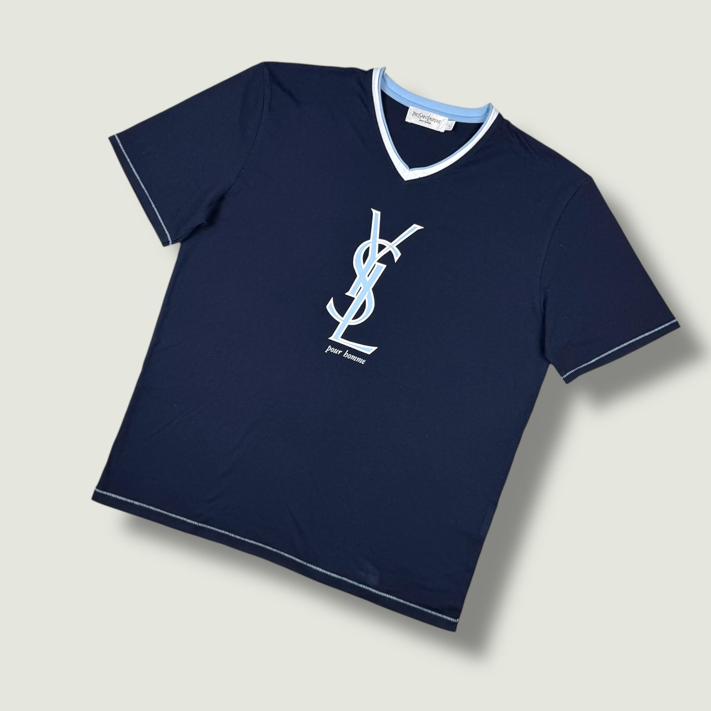 Yves Saint Laurent Polo (L)