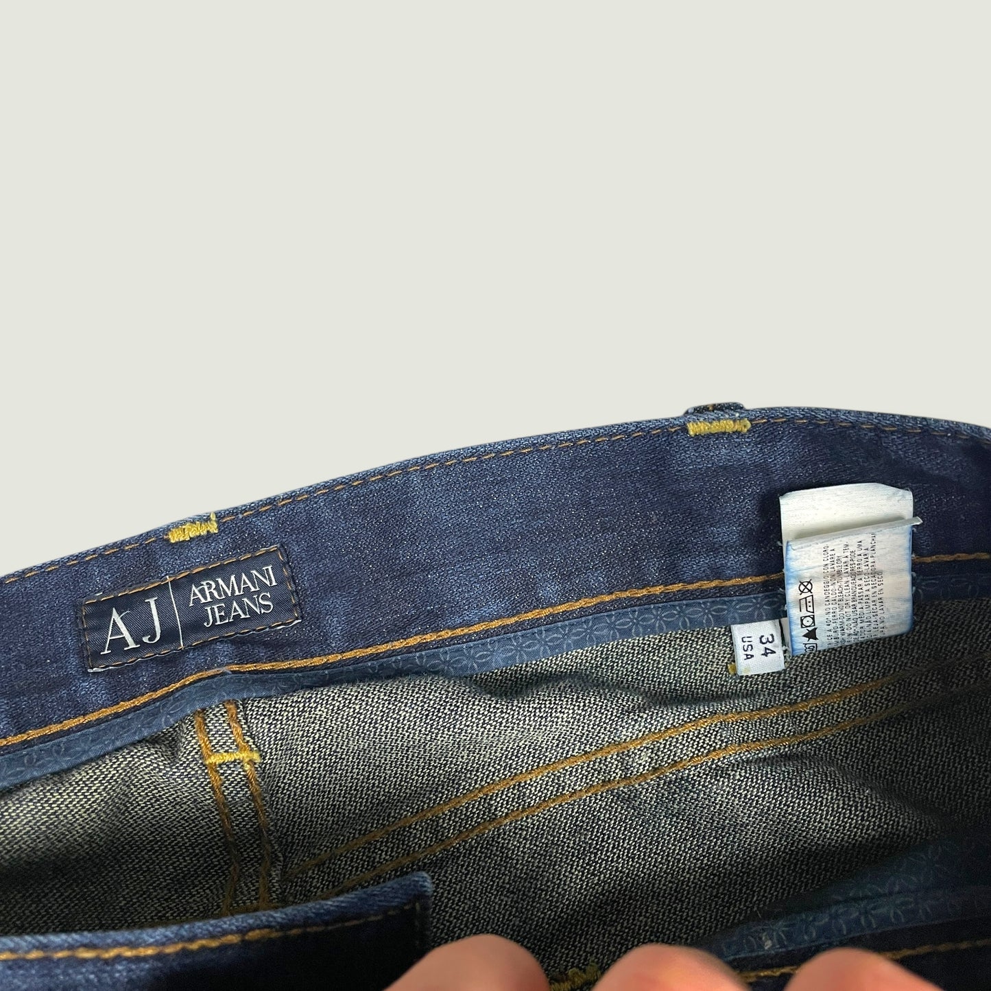 Armani Vintage Jeans (L)