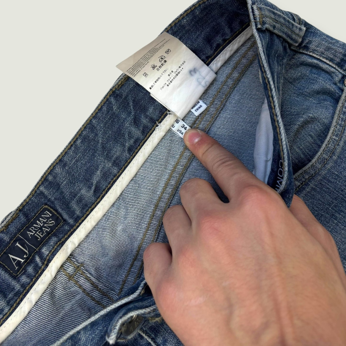 Armani Vintage Jeans (L)