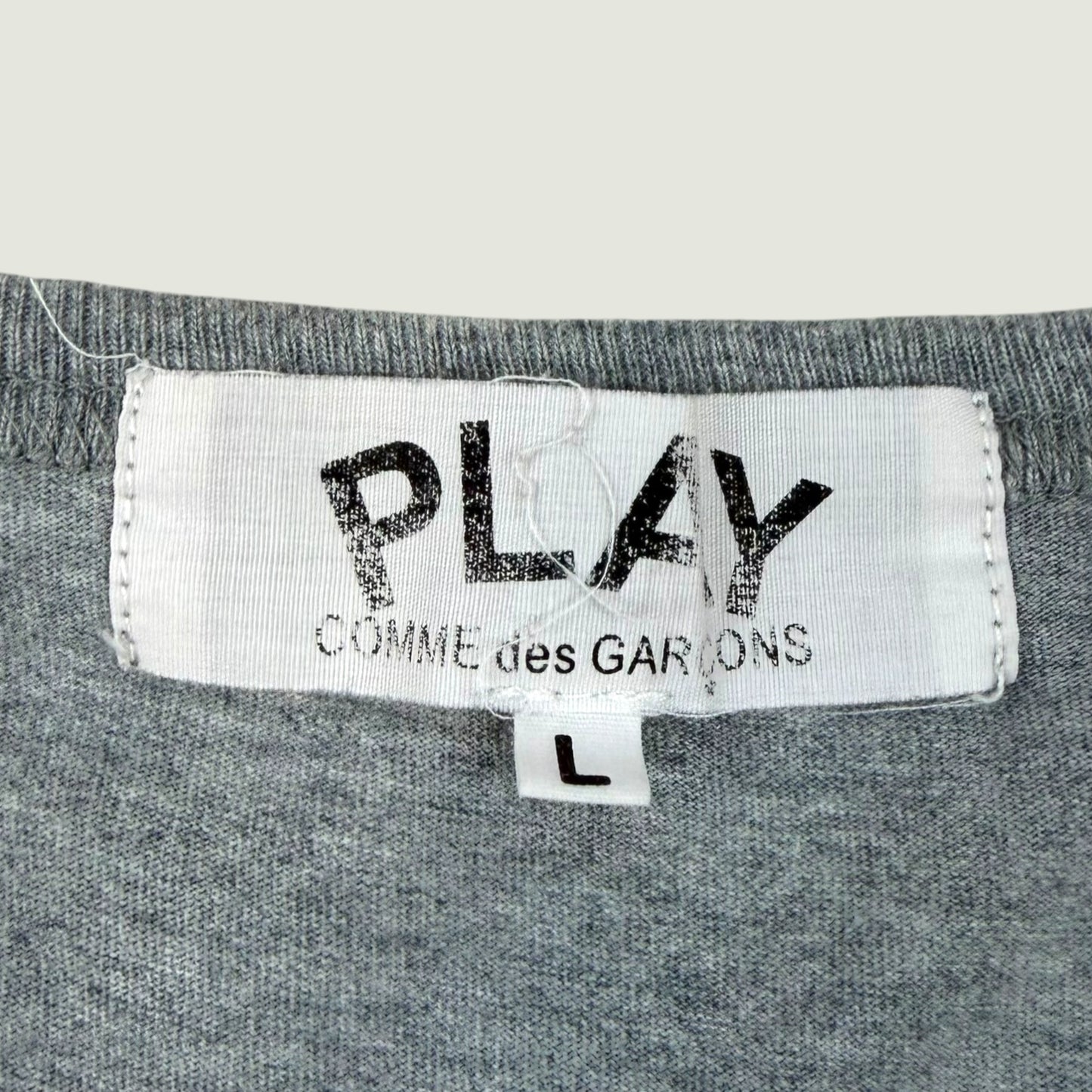 Comme des Garcons T-Shirt (Xl)
