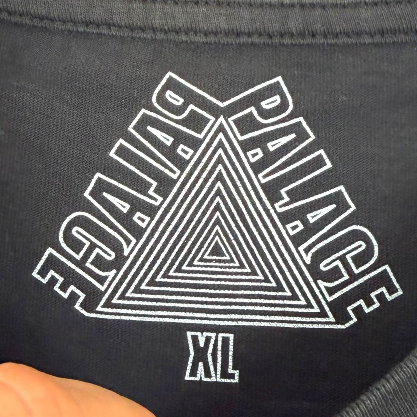 Palace T-Shirt (Xl)