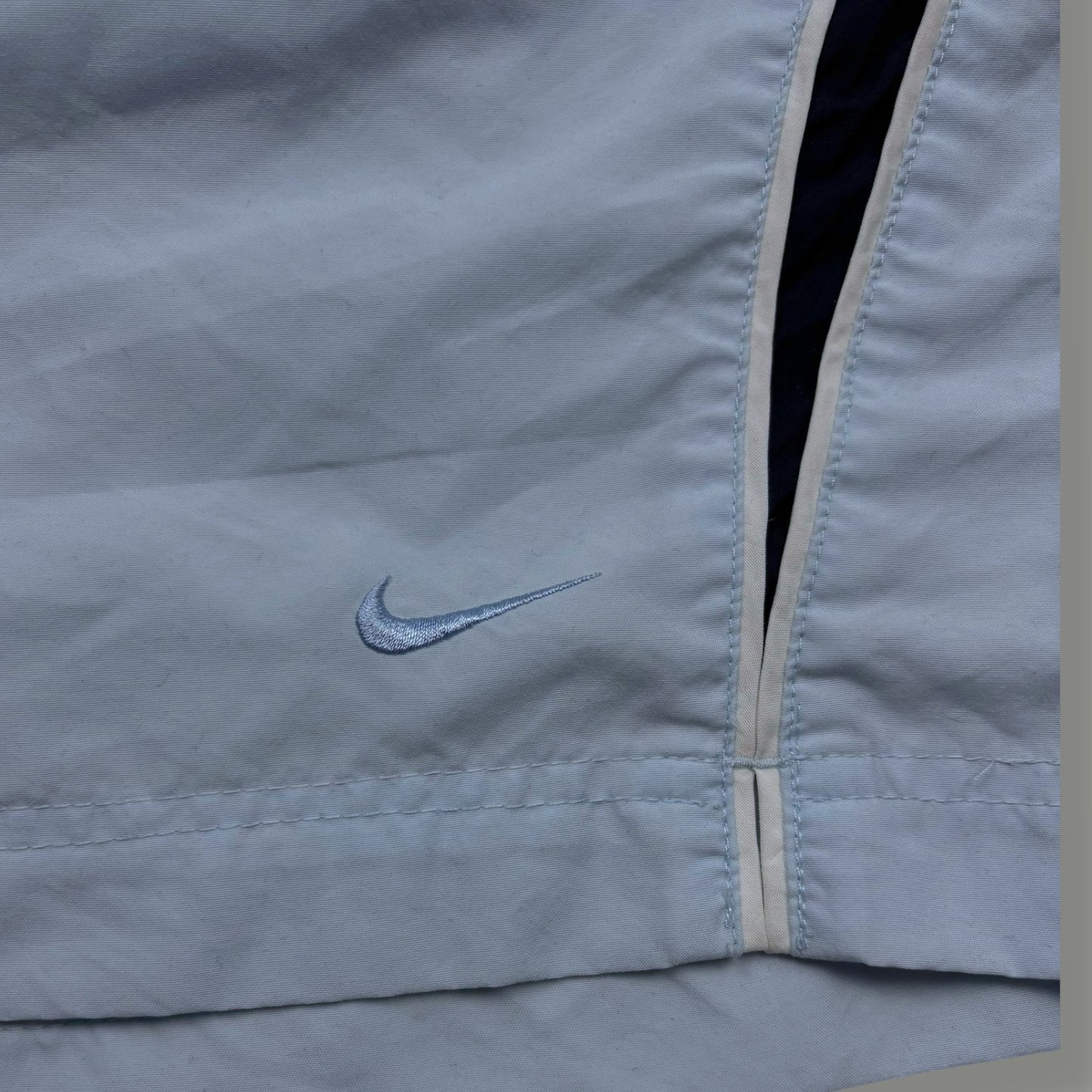 Nike Vintage Shorts (Xl)