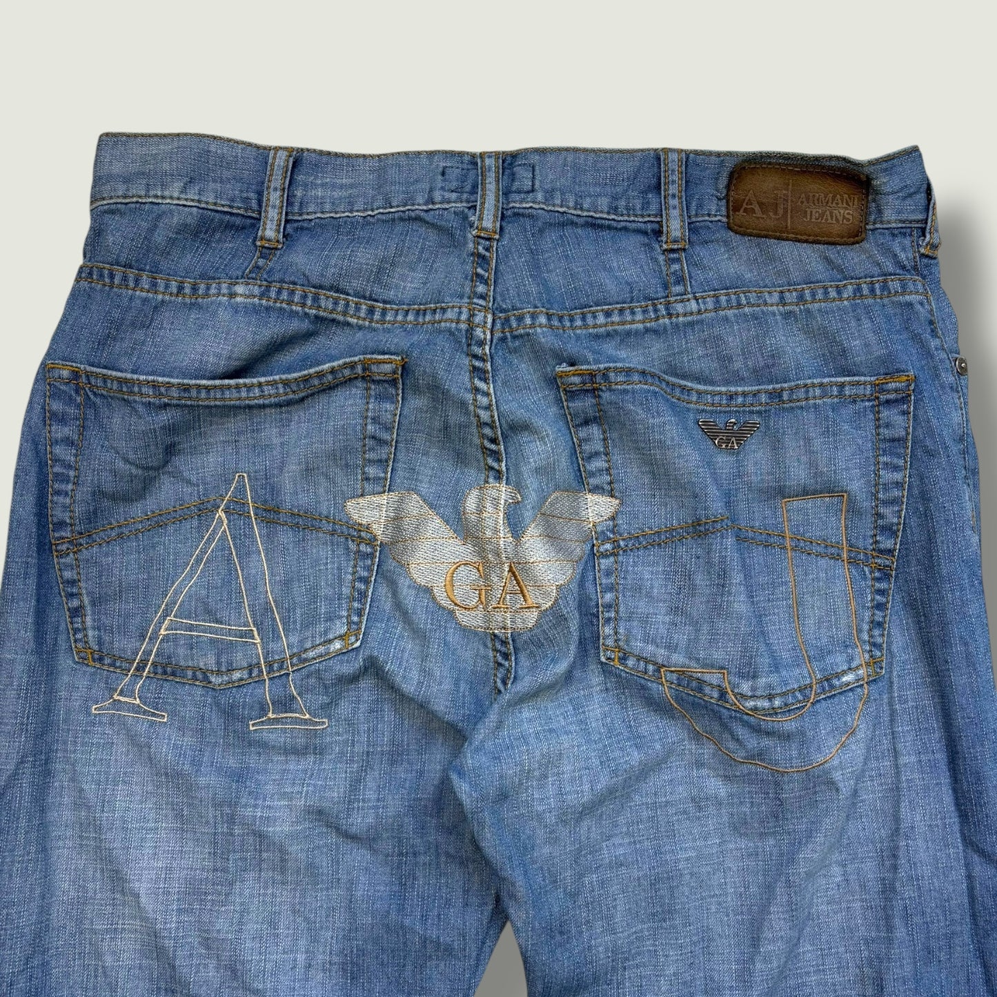 Armani Vintage Jeans (M)
