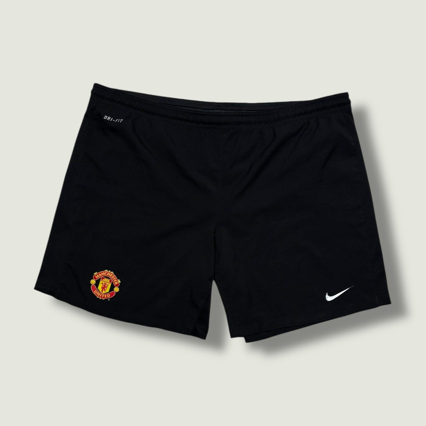 Nike Vintage Manchester Shorts (Xl)