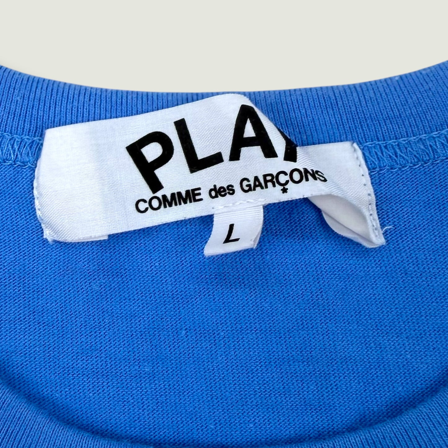 Comme des Garcons T-Shirt (Xs)