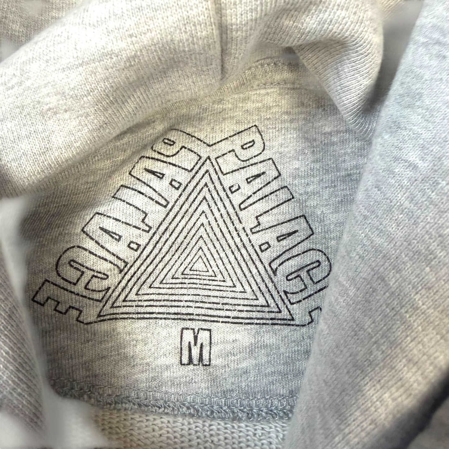 Palace Hoodie (M)