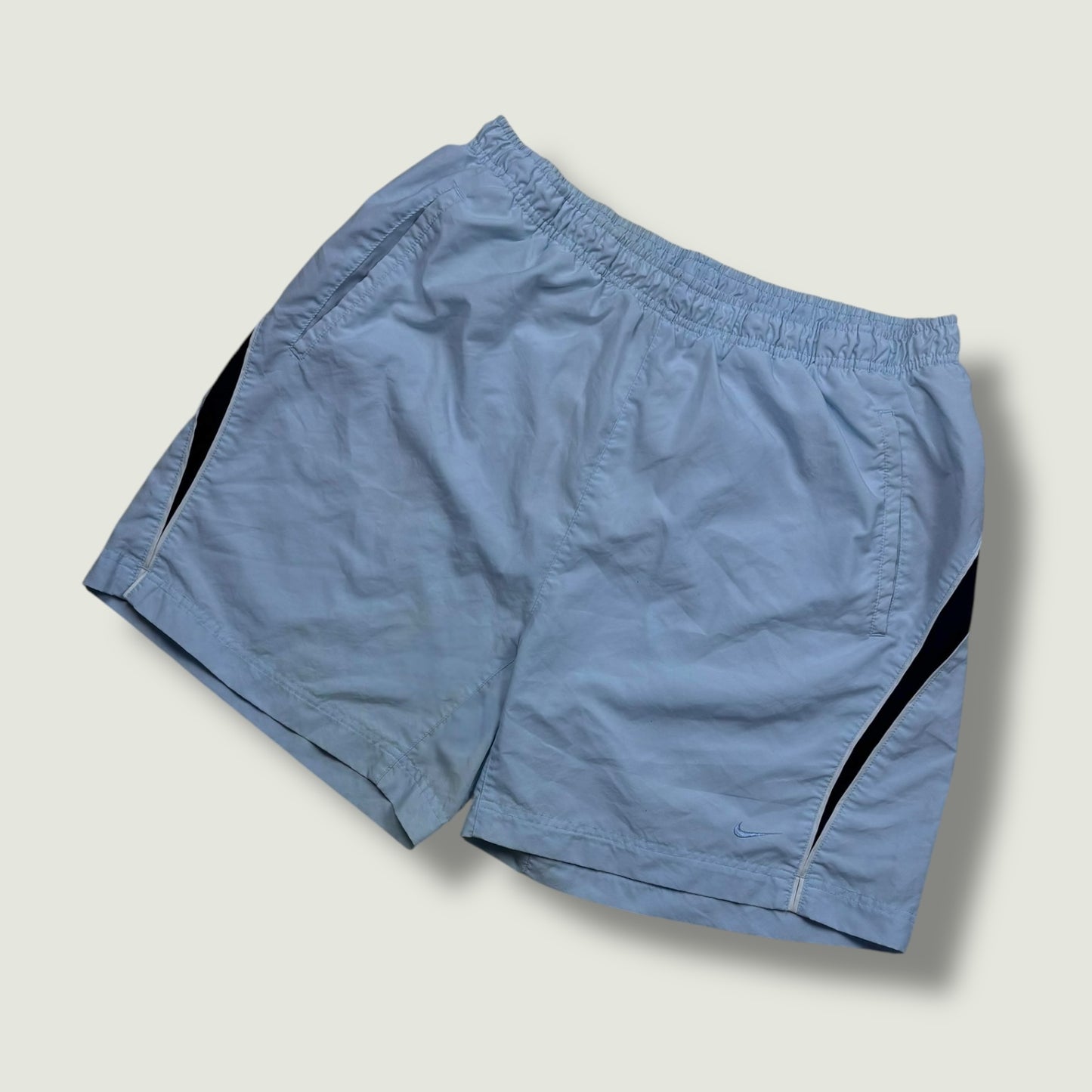 Nike Vintage Shorts (Xl)