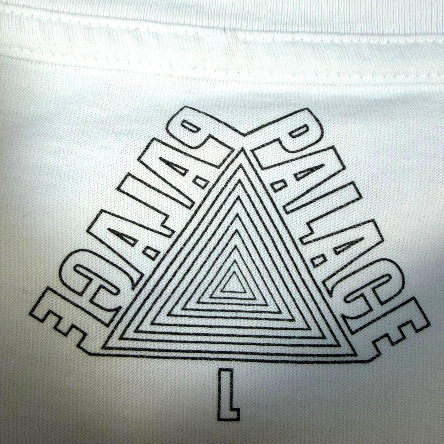 Palace T-Shirt (L)