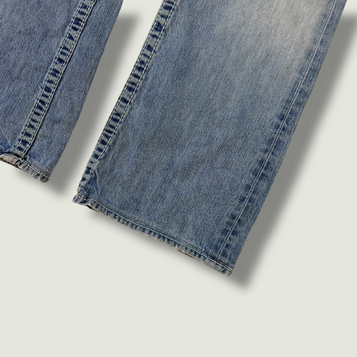 True Religion Vintage Jeans (M)